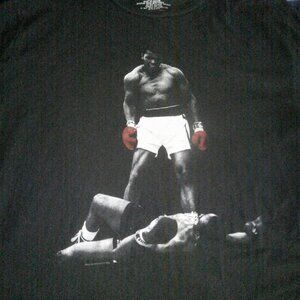 2XL Mens Muhammed Ali T-shirt-Good Condition-Freshly Washed-No Tags